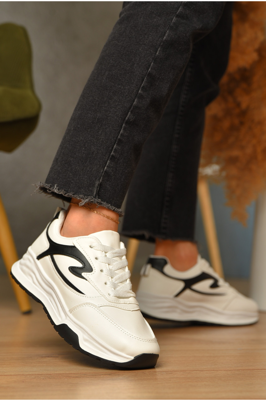 Кроссовки женские черно-белого цвета на шнуровке 186-138 206562
