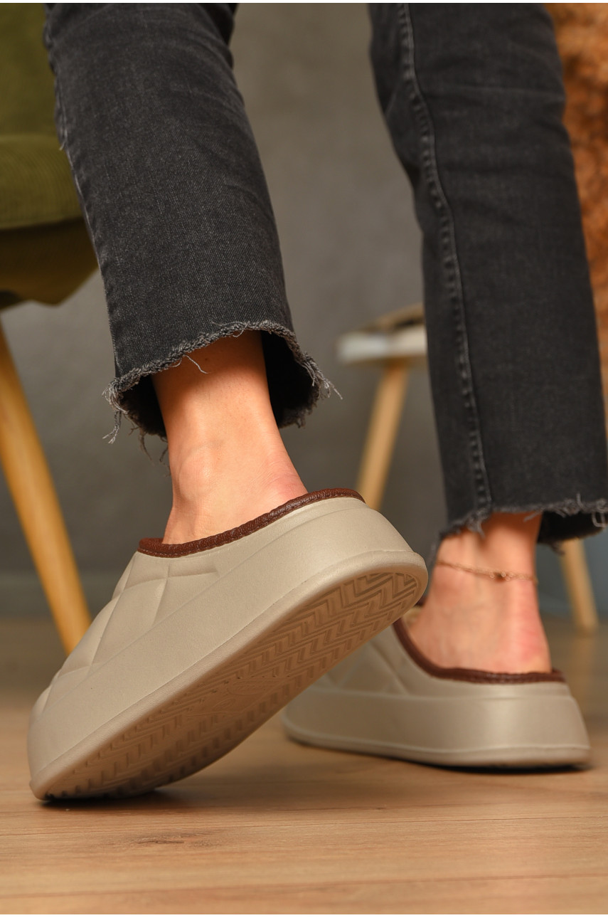 Калоші без задника утеплені бежевого кольору 602 206617