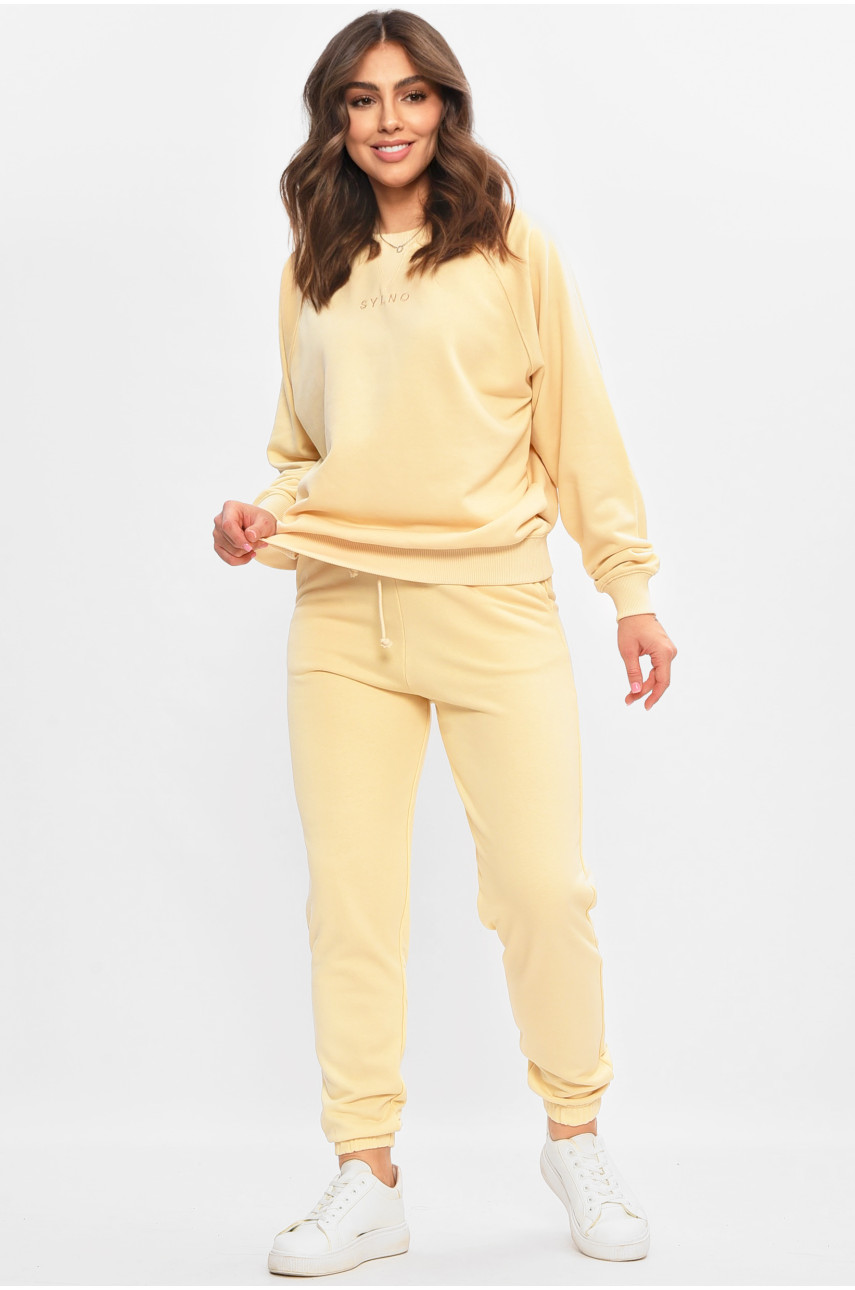 Спортивный костюм женский бежевого цвета 206857