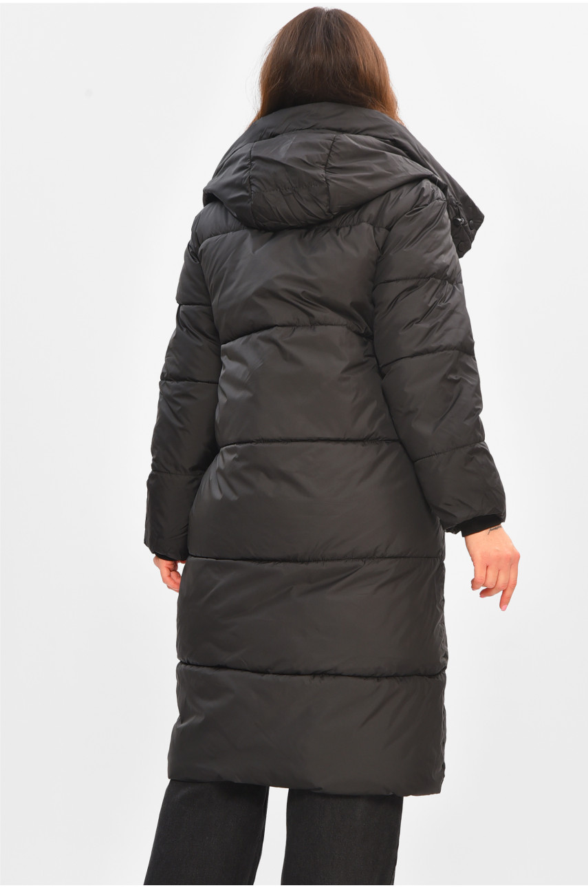 Куртка жіноча подовжена зима чорного кольору 667/106 207010