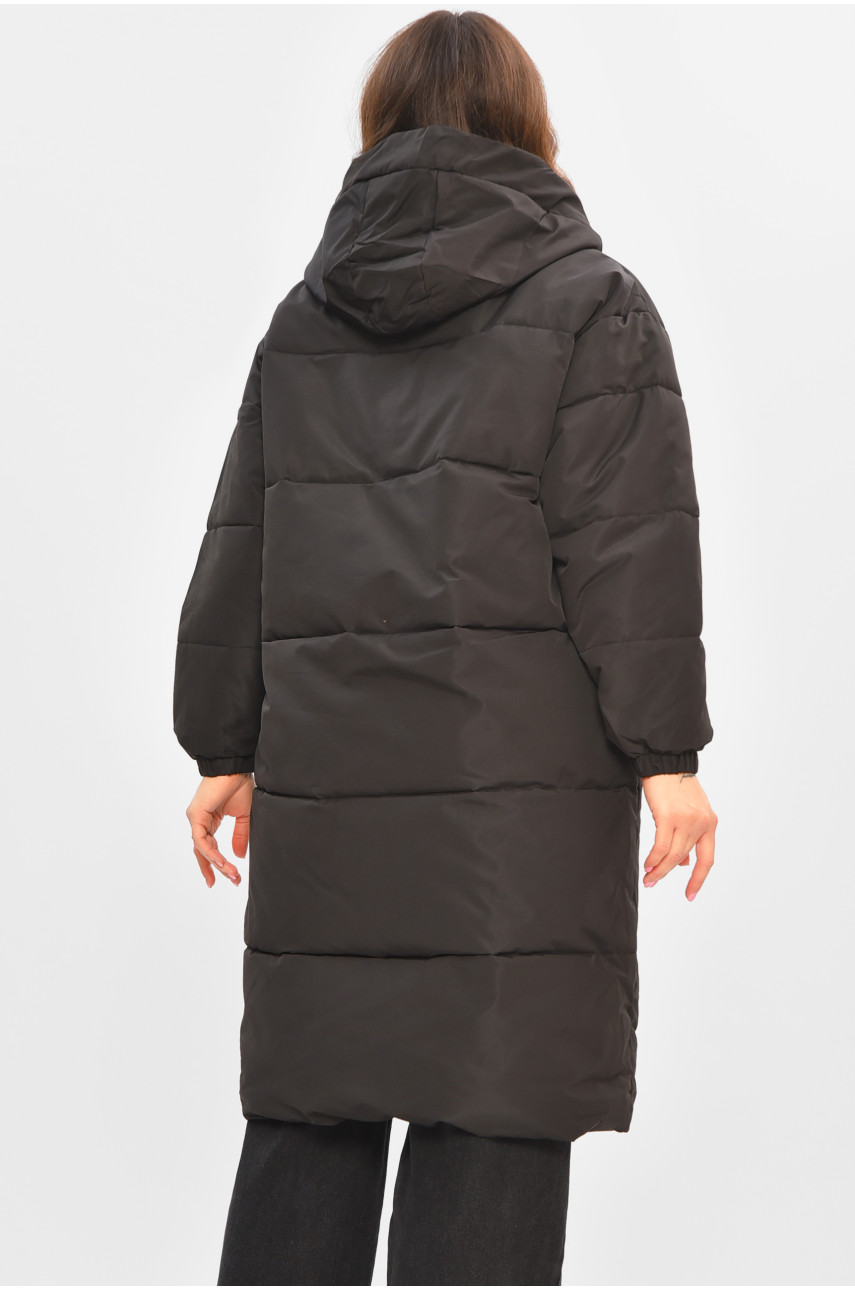 Куртка жіноча подовжена зима чорного кольору 399/А18 207011