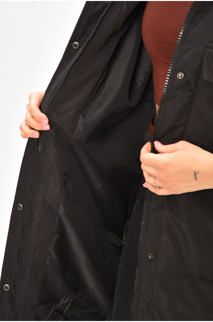 Куртка жіноча подовжена зима чорного кольору 399/А18 207011