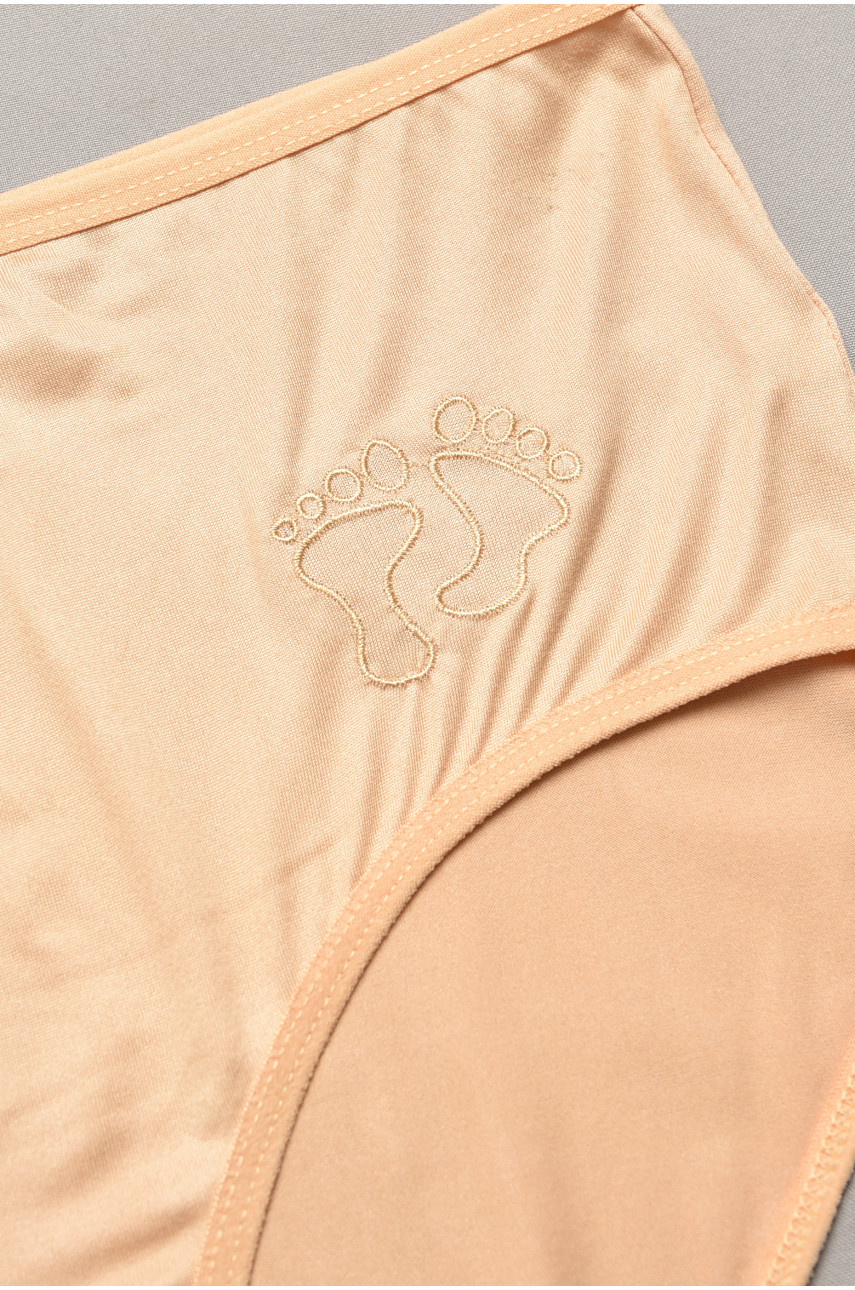 Трусы женские полубатальные бежевого цвета 3163 207113