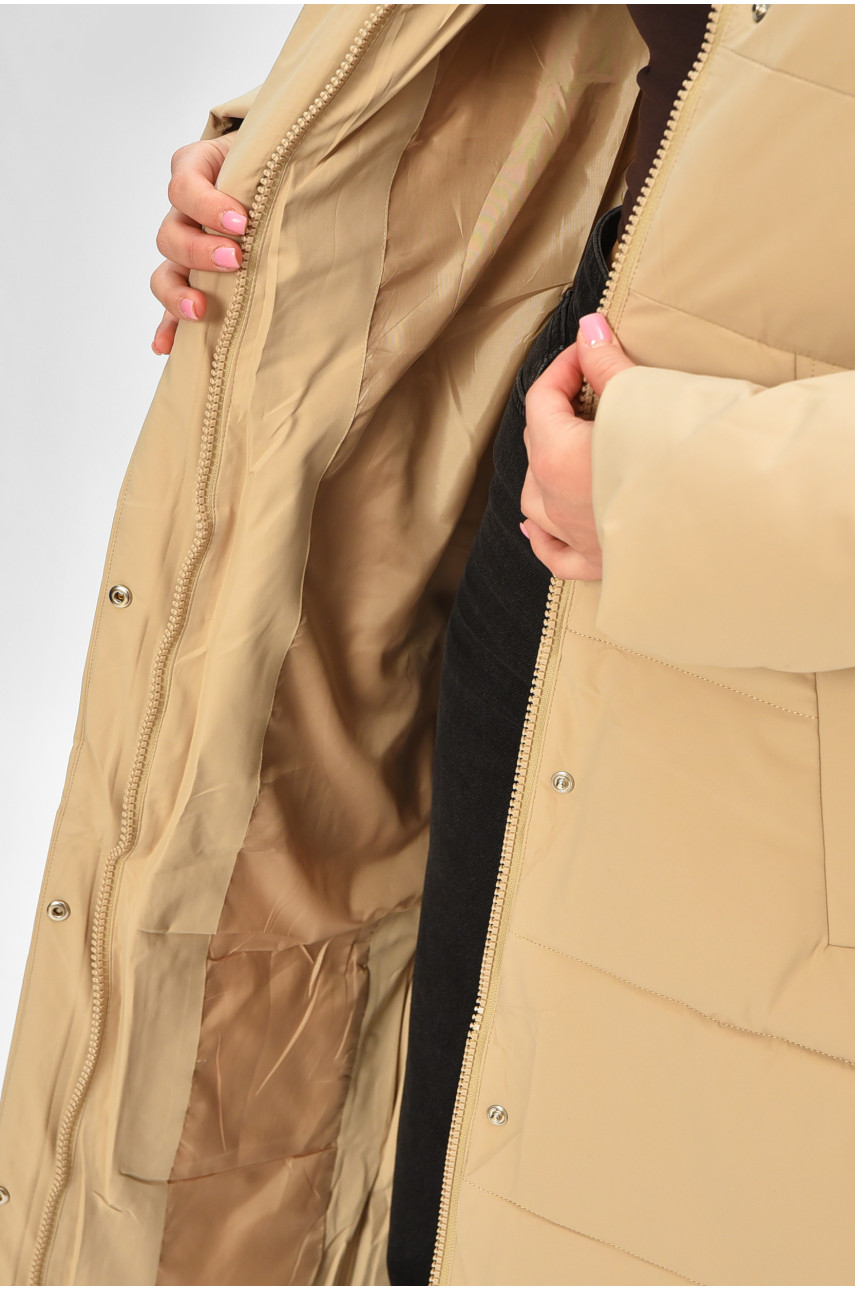 Куртка жіноча подовжена зимова світло-бежевого кольору 870 207188
