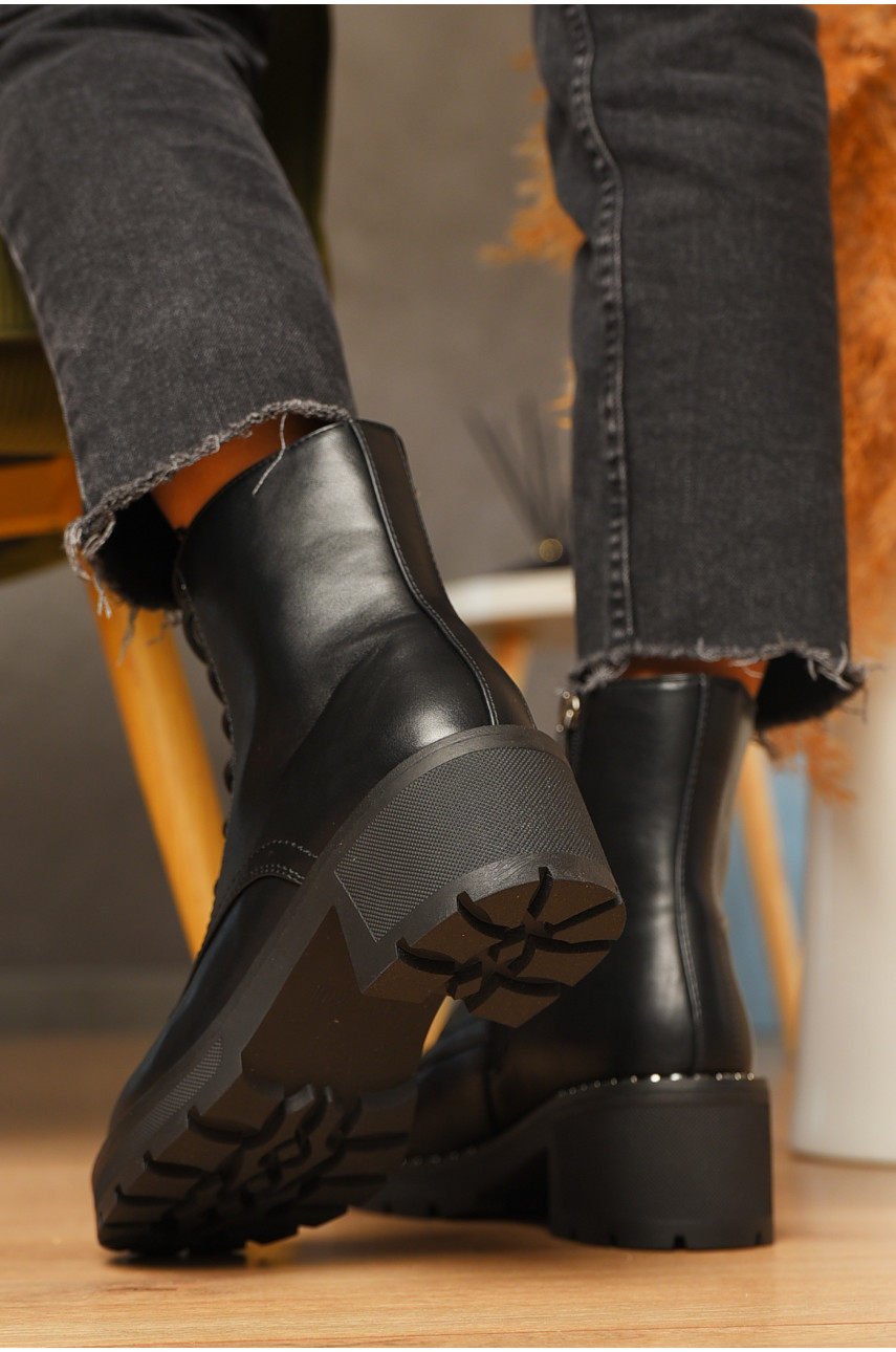 Ботинки женские демисезонные чорного цвета 8-1999(К) 207231