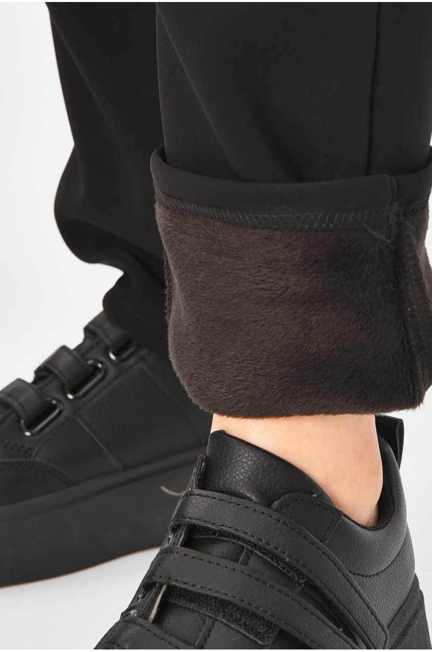 Спортивные штаны женские на искусственном меху черного цвета K1131 207325 Спортивные штаны женские на искусственном меху черного цвета K1131 207325