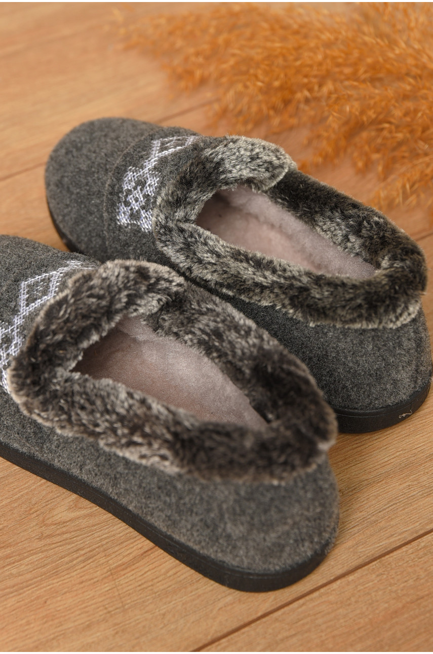 Капці жіночі на хутрі сірого кольору з візерунком 2210 207398