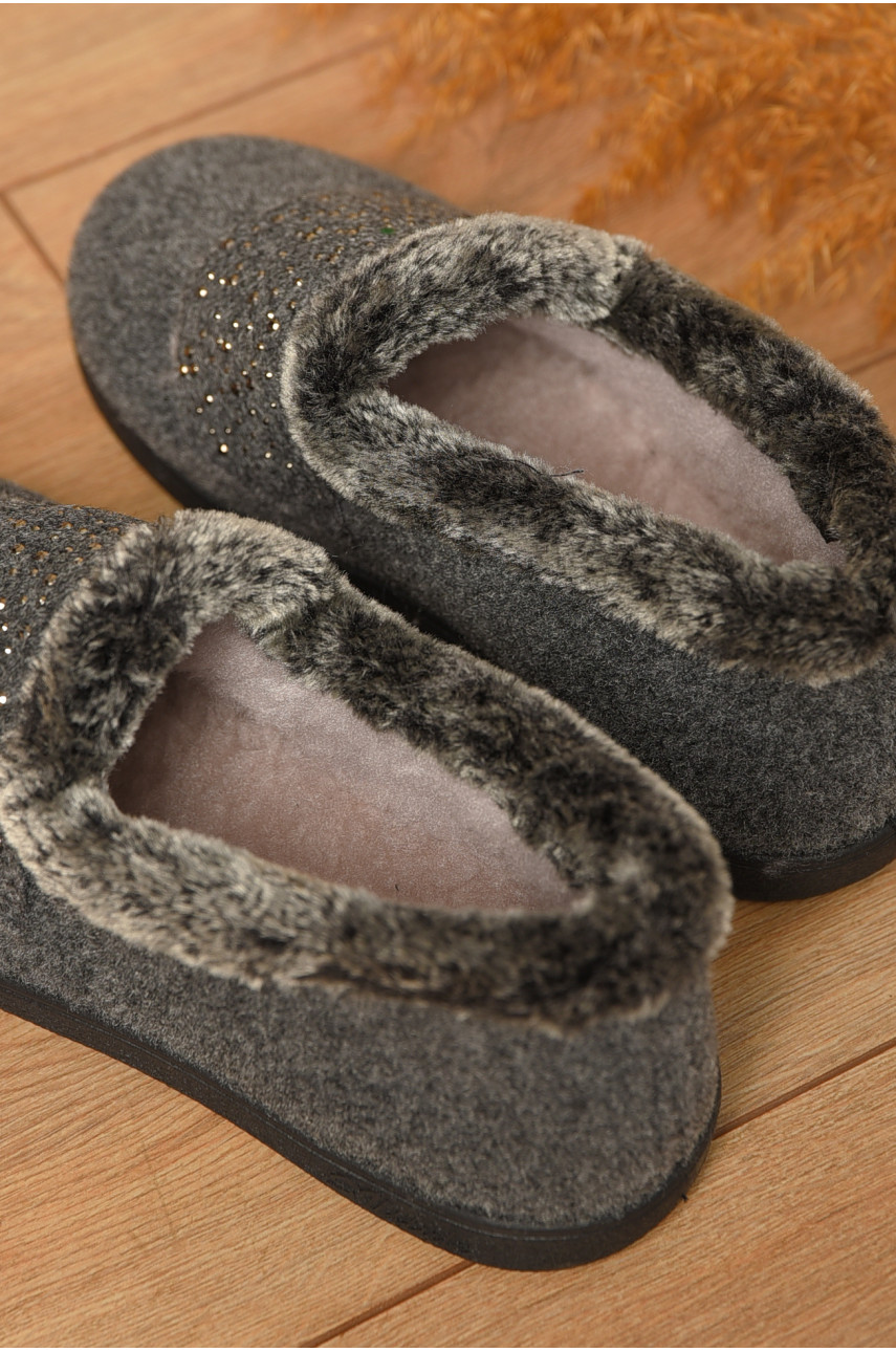 Капці жіночі на хутрі сірого кольору з візерунком 2210 207403