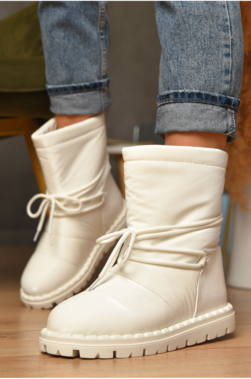 Дутики женские на меху белого цвета 88605-2 207632