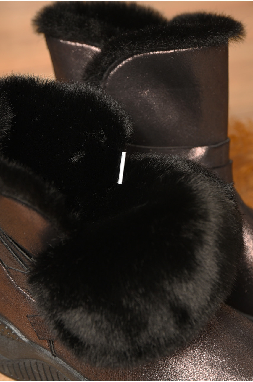 Уггі жіночі темно-коричневого кольору на хутрі 747-3 207781