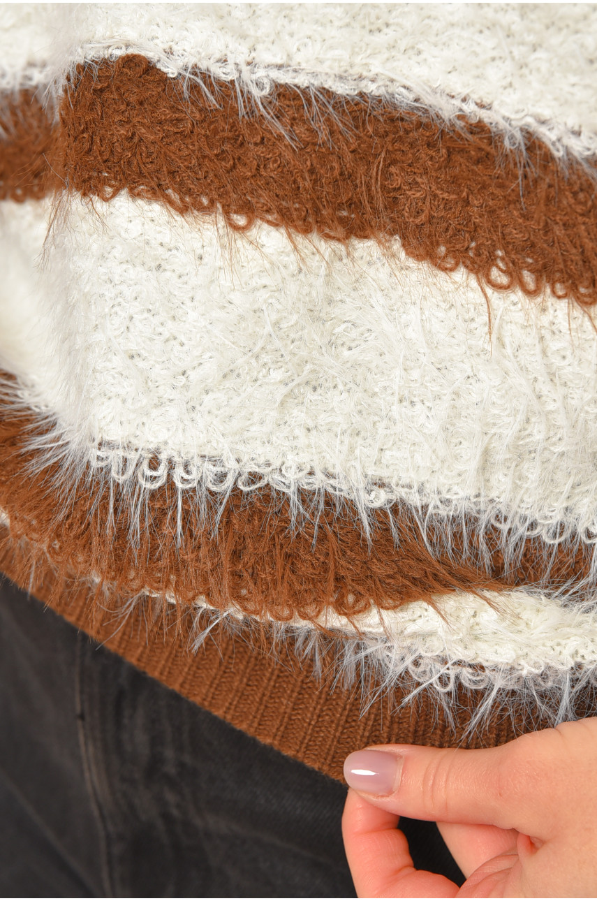 Свитер женский травка коричневого цвета а5333 207944