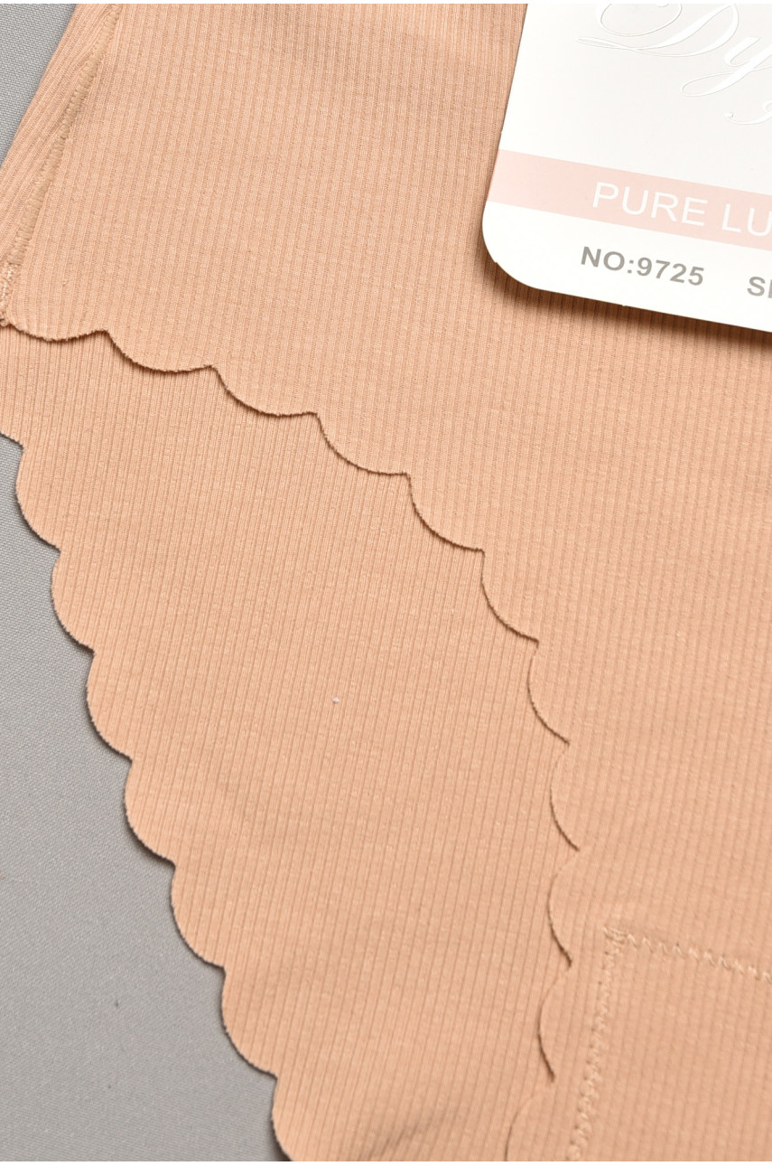 Трусы женские полубатальные бежевого цвета 9725 207957