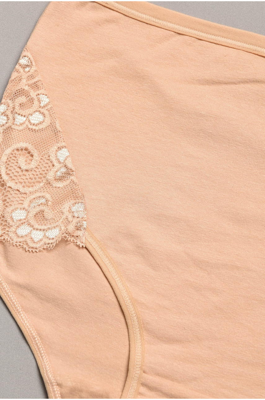 Трусы женские полубатальные бежевого цвета 097 207970