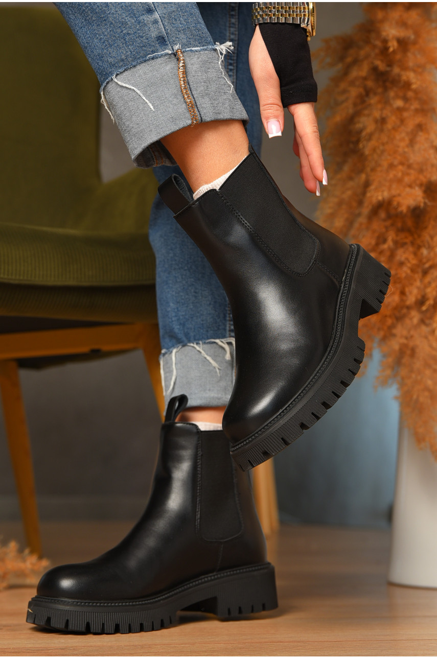 Ботинки женские зимние черного цвета 193 208055