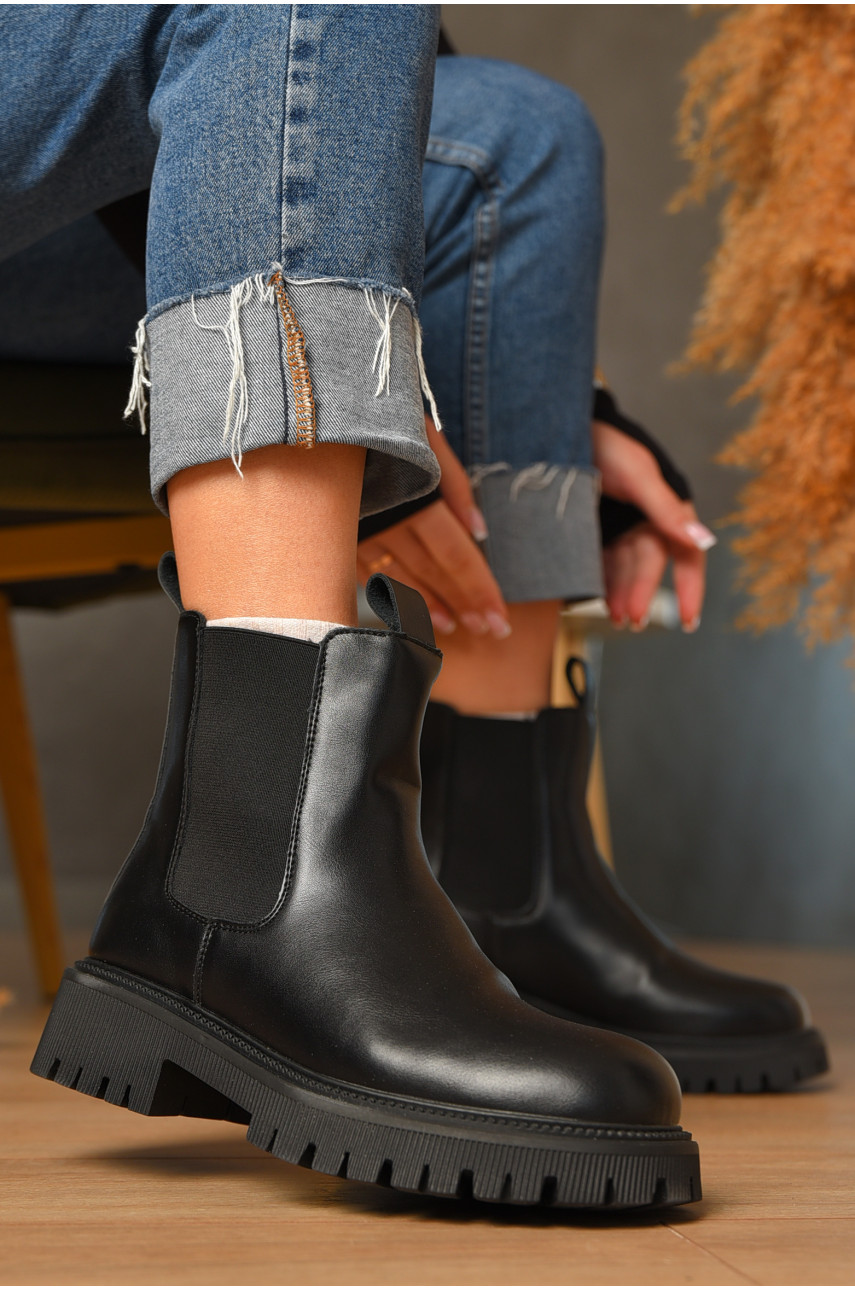 Ботинки женские зимние черного цвета 193 208055