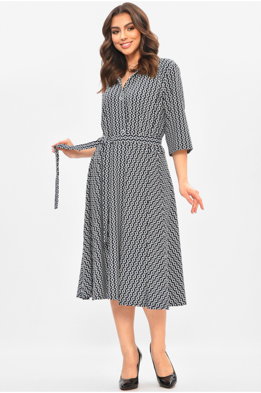 Платье женское полубатальное тёмно-синего цвета с принтом 8201 208194