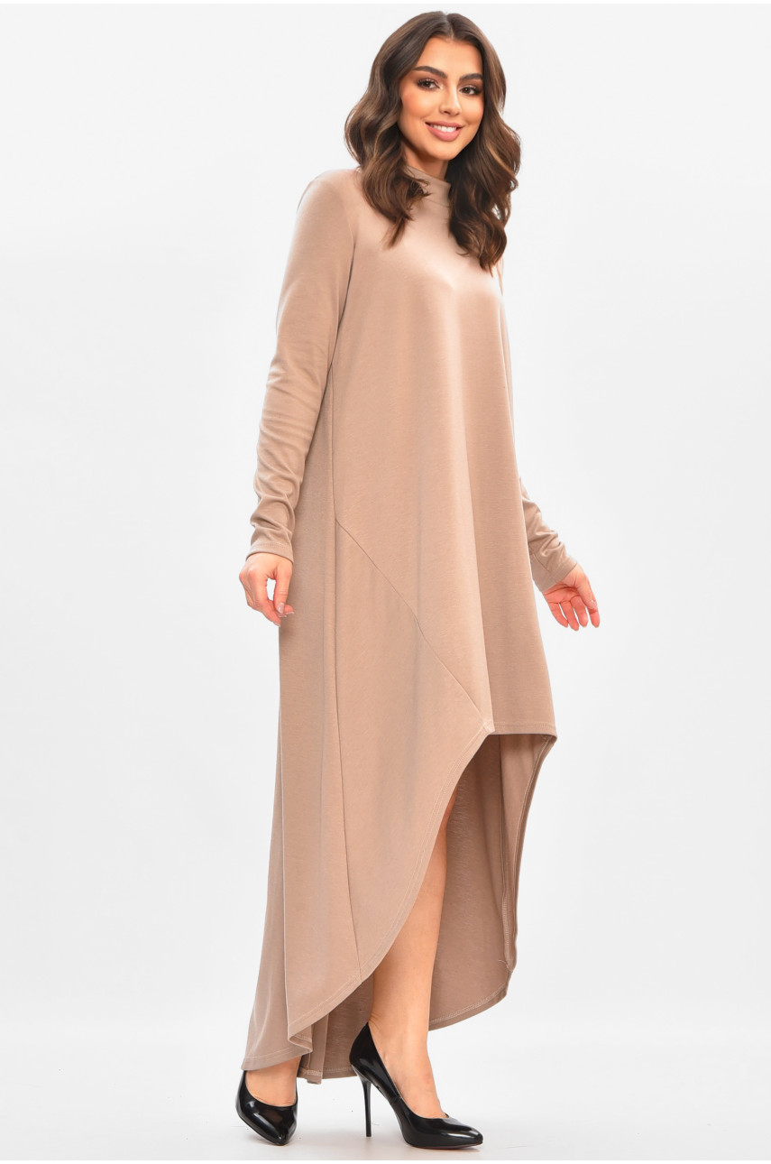 Платье женское однотонное полубатальное бежевого цвета 208195