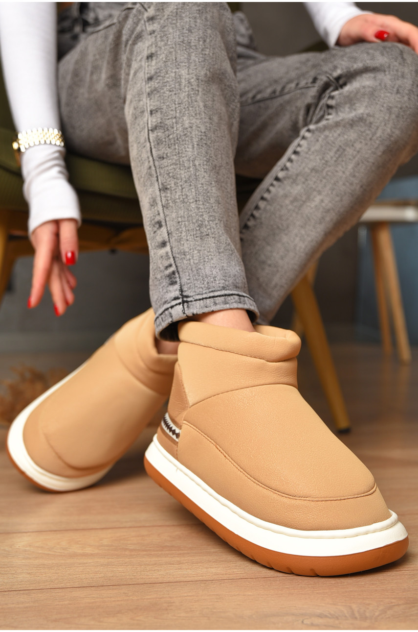 Угги женские на меху бежевого цвета 9700-8 208258