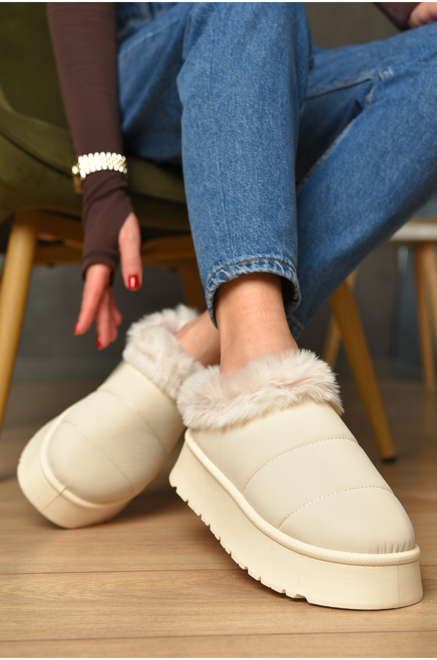 Угги женские на меху бежевого цвета М 159-1 208353