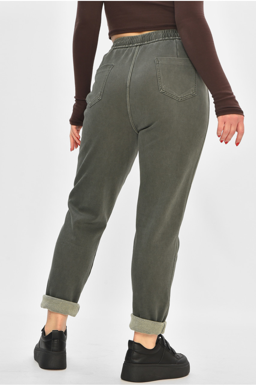 Штаны женские однотонные на флисе тёмно-зеленого цвета А4111-3 208396