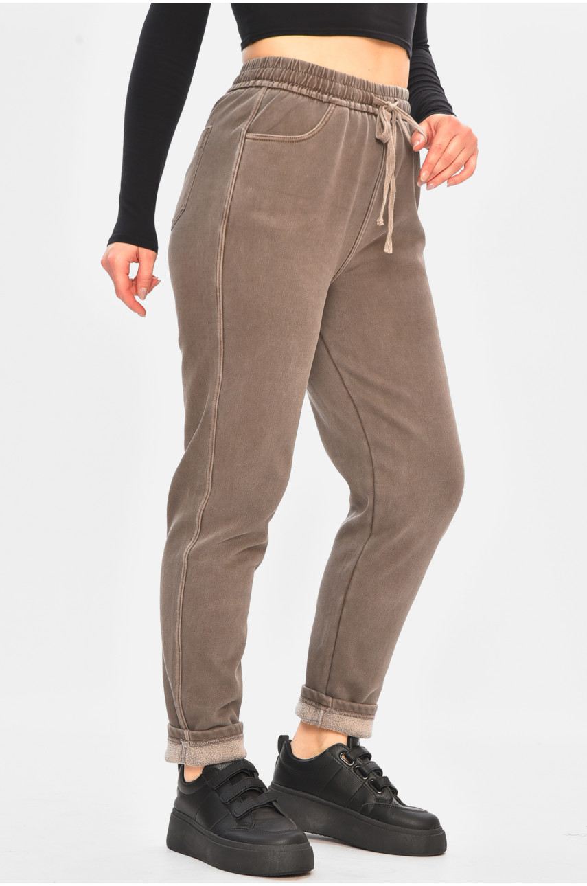 Штаны женские однотонные на флисе коричневого цвета А4111-3 208397