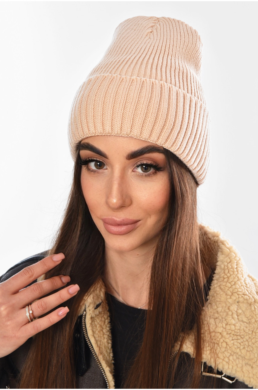 Шапка женская на флисе бежевого цвета 208474