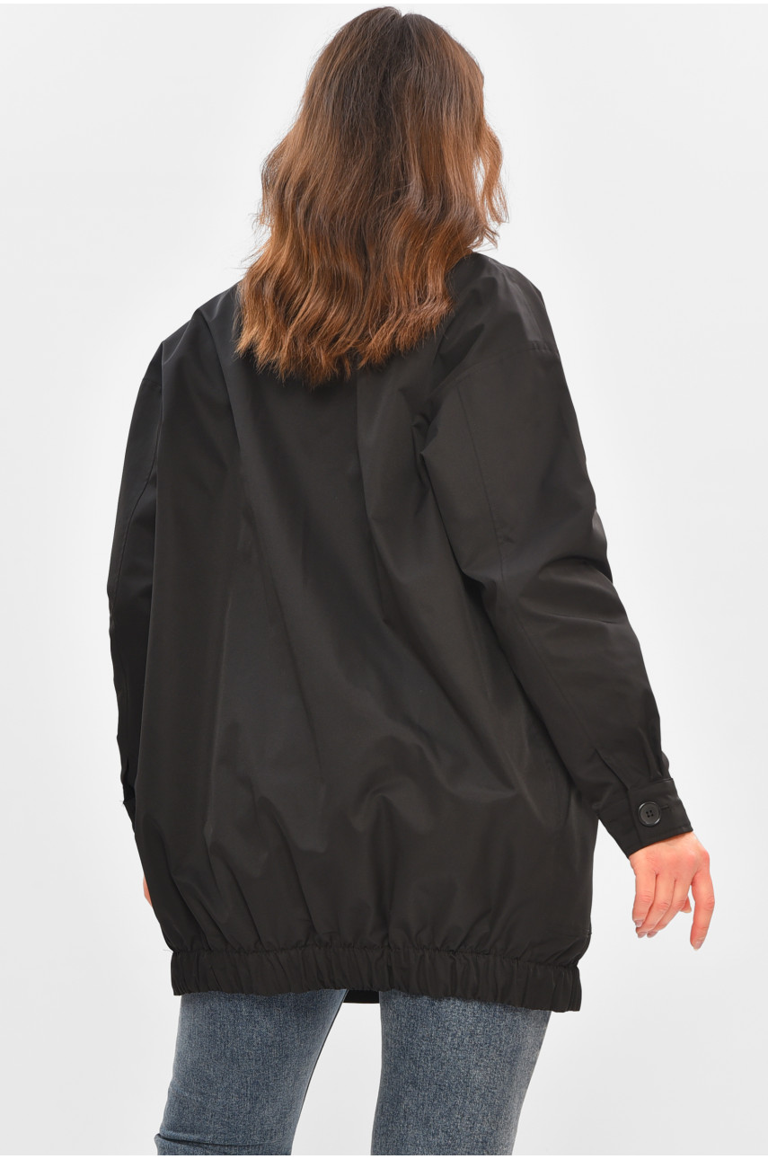 Бомбер женский однотонный полубатальный черного цвета 3522 208485