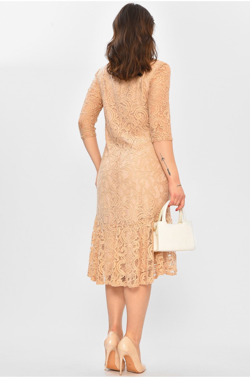 Платье женское однотонное бежевого цвета 208699