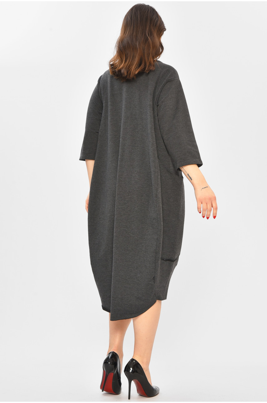 Платье женское полубатальное тёмно-серого цвета 8234 208702