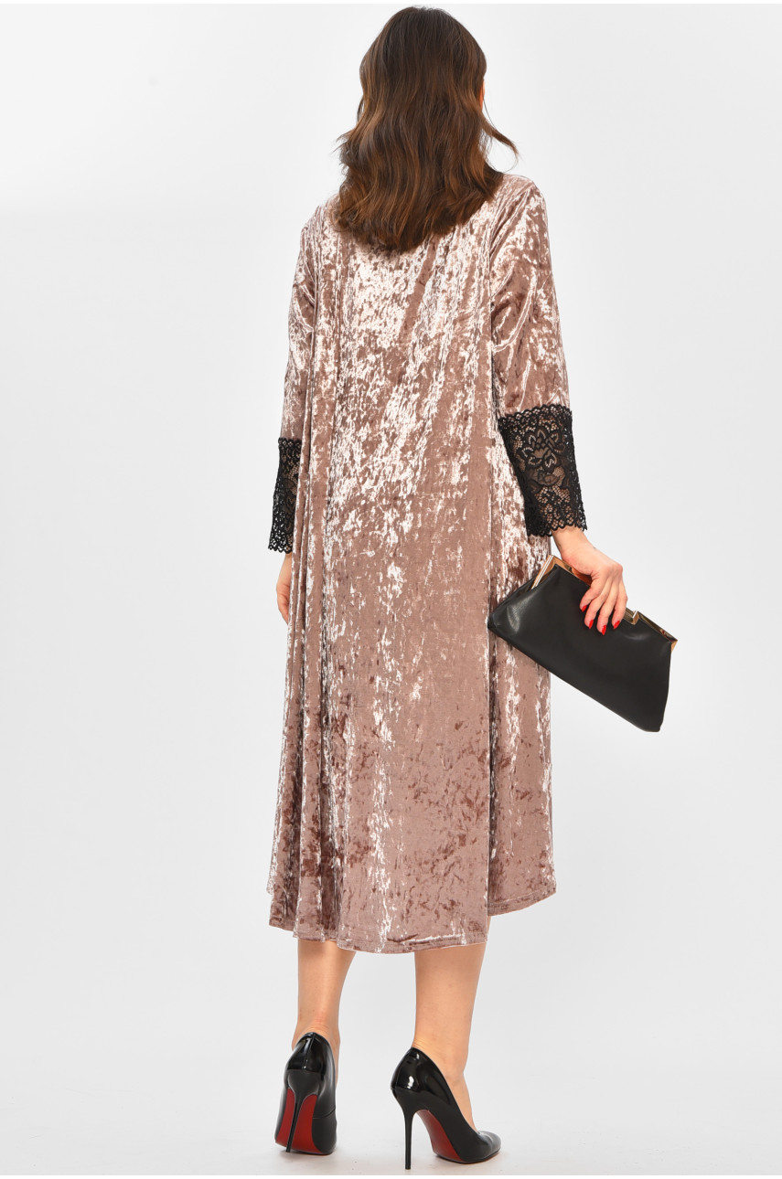 Платье женское однотонное бежевого цвета 8213 208714