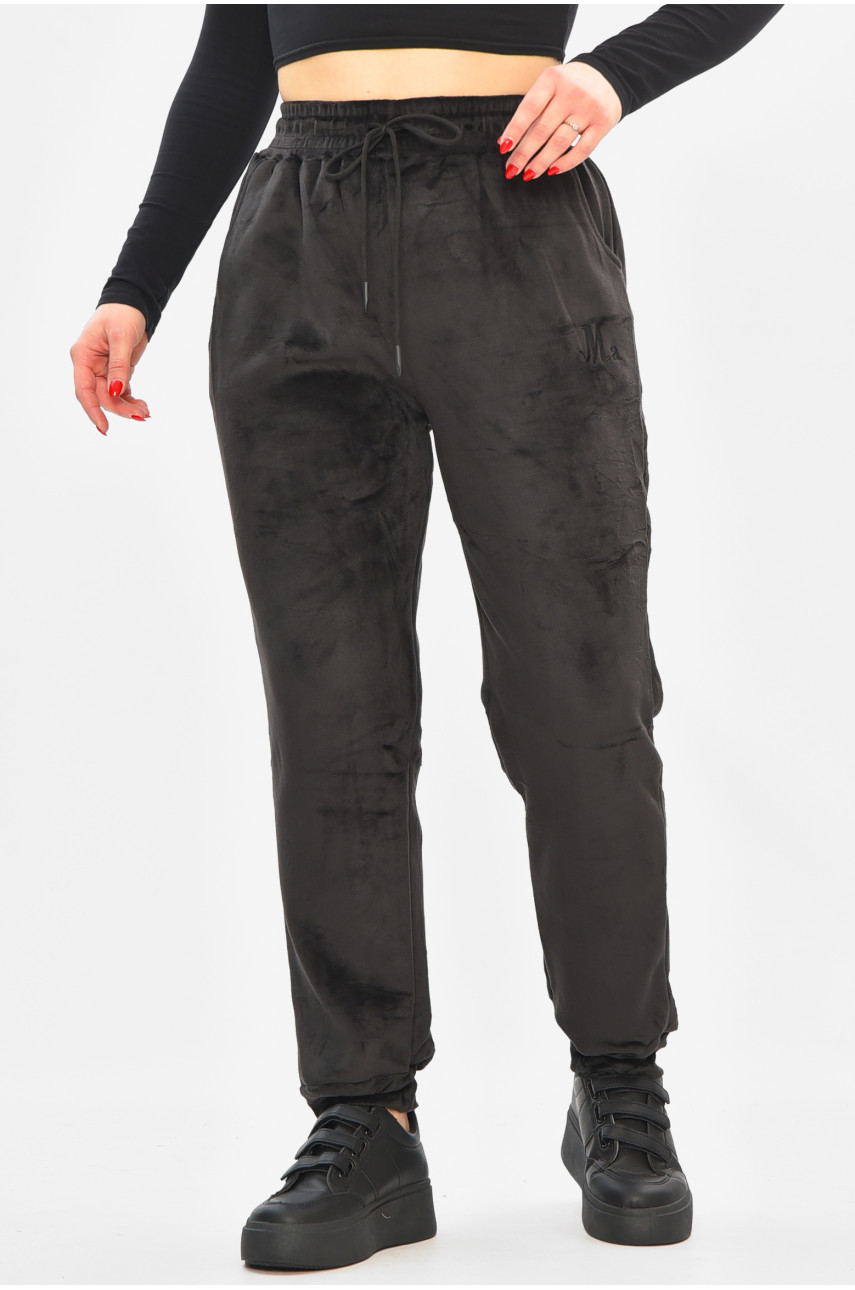 Спортивные штаны женские на искусственном меху черного цвета В505 208865