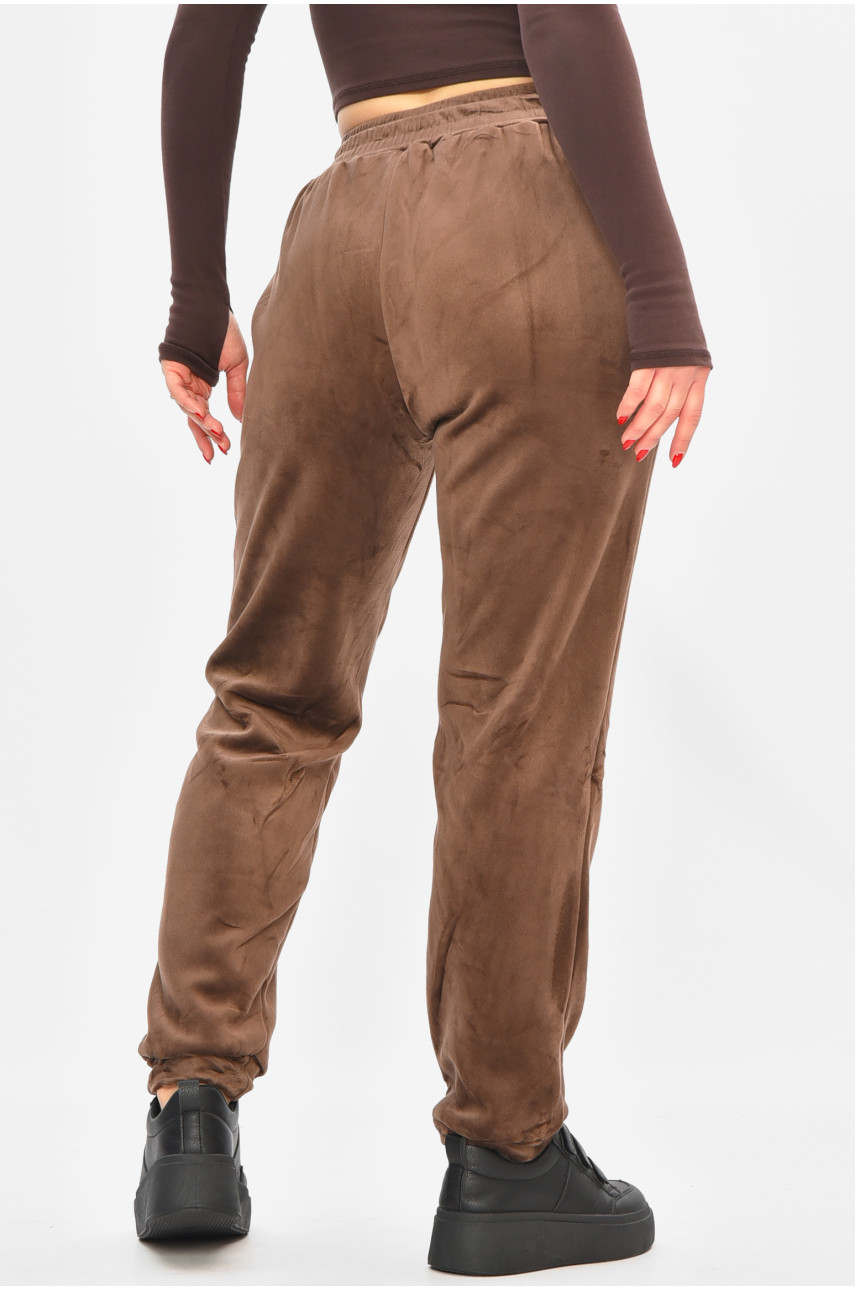 Спортивные штаны женские на искусственном меху коричневого цвета В505 208866