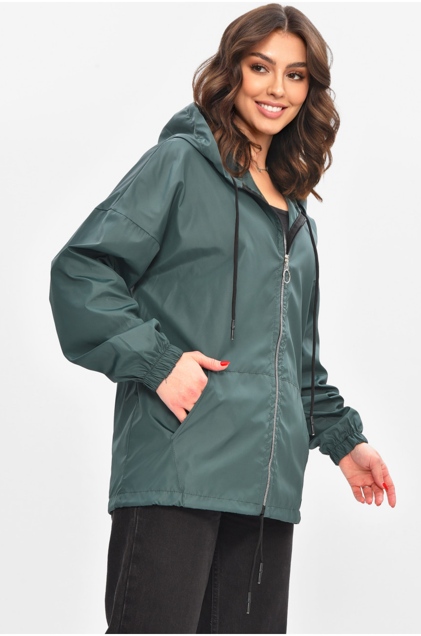 Вітровка жіноча однотонна зеленого кольору 1002 209018