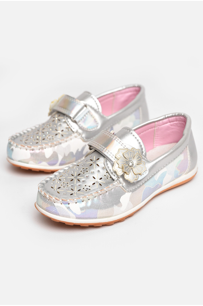 Мокасины детские для девочки серебристого цвета 18305-21 209143