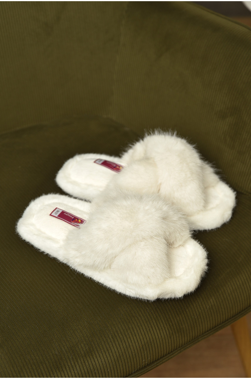 Капці домашні жіночі хутряні білого кольору А8136 209353