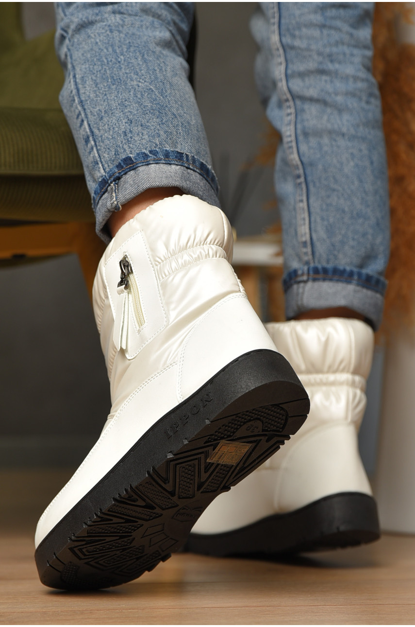 Дутики жіночі на хутрі білого кольору Уцінка м5-5 209404 Дутики жіночі на хутрі білого кольору Уцінка м5-5 209404