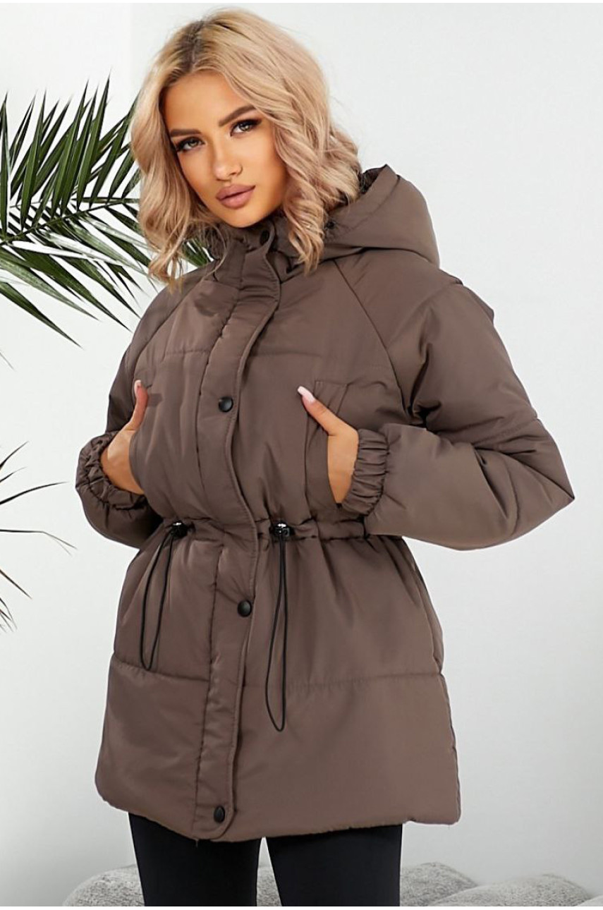 Куртка жіноча демісезонна коричнивого кольору 293 209484