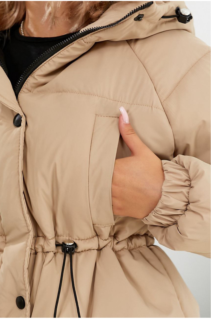 Куртка жіноча демісезонна бежевого кольору 293 209491 Куртка жіноча демісезонна бежевого кольору 293 209491