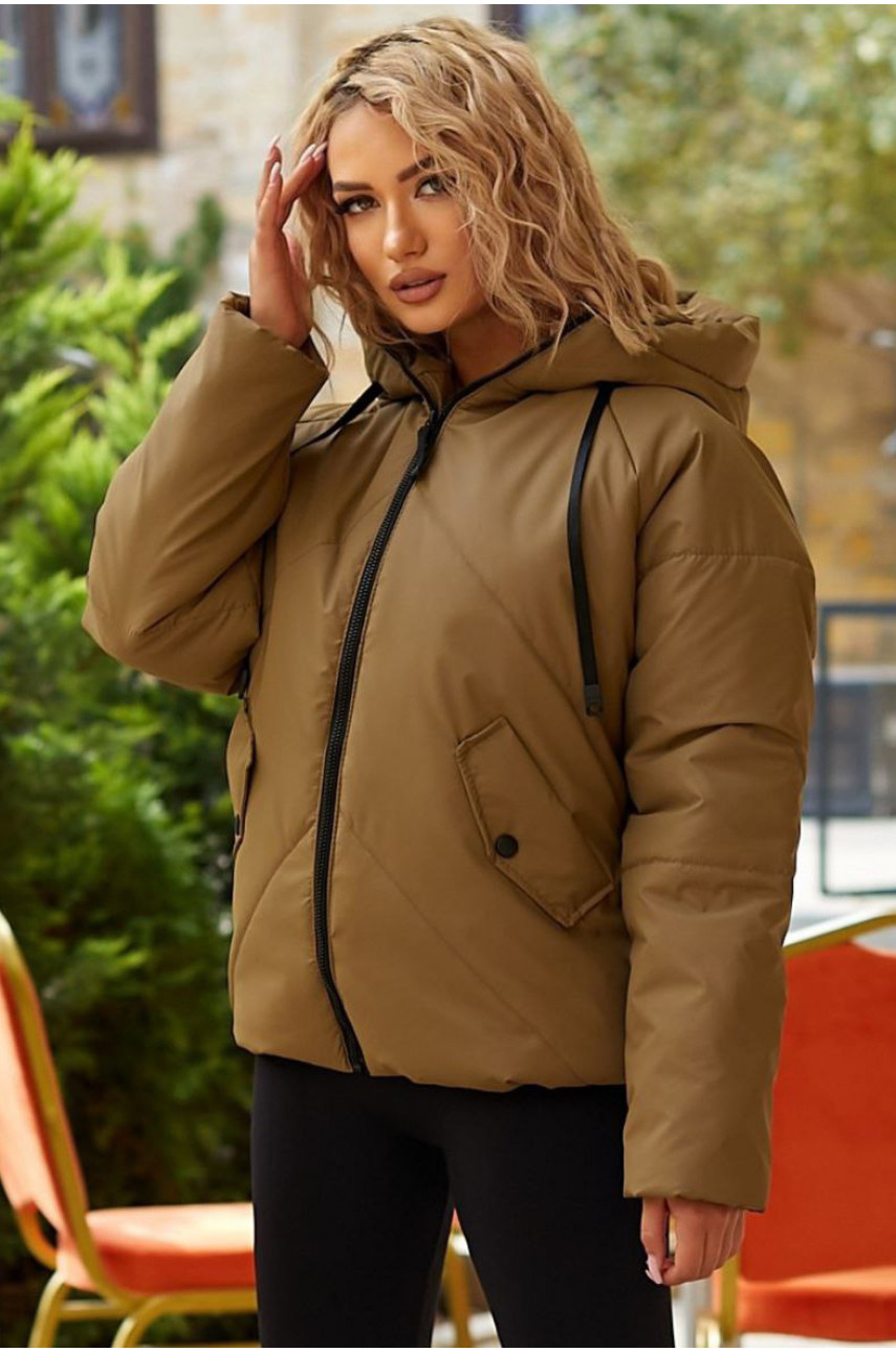 Куртка жіноча демісезонна бежевого кольору 295 209494