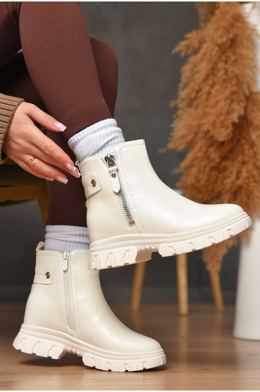 Ботинки женские демисезонные белого цвета 147-5 209563
