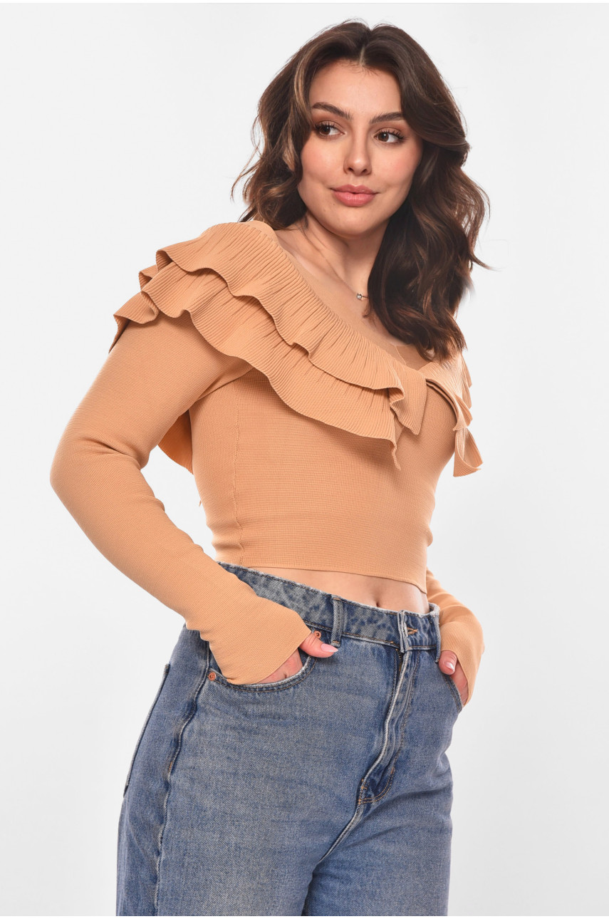 Кофта жіноча з рюшами однотонна бежевого кольору 7090 210179