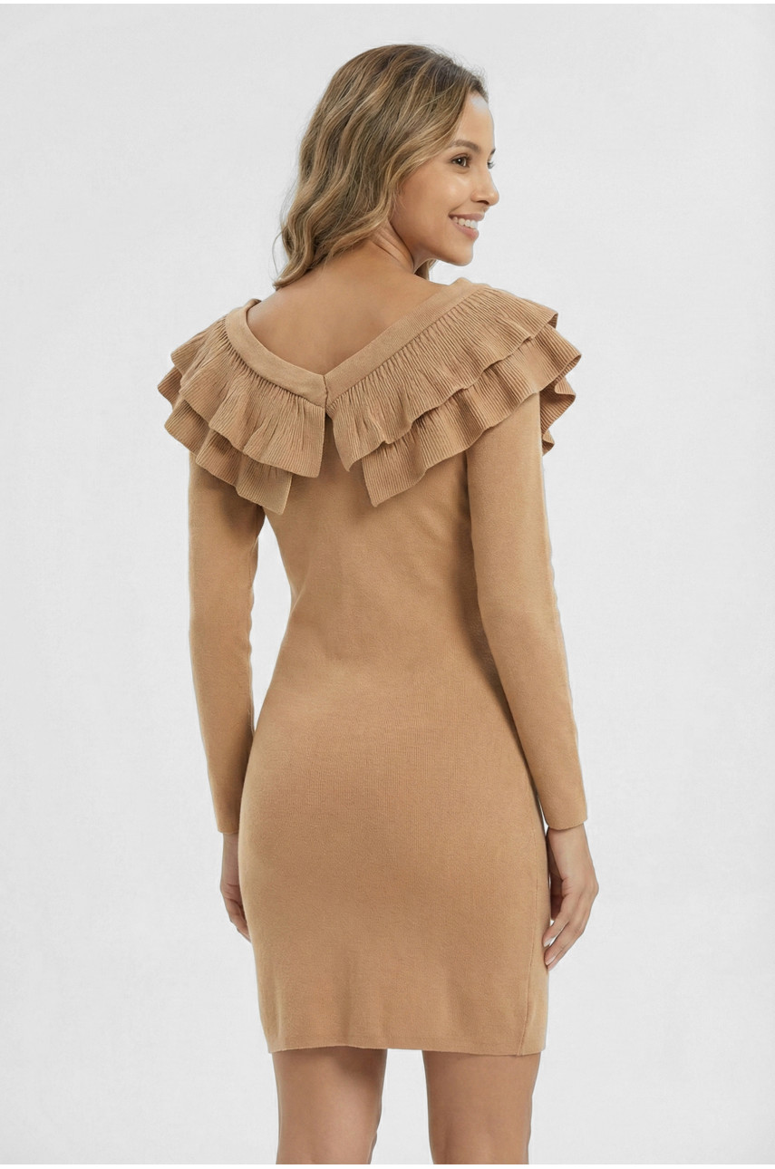 Сукня жіноча з рюшами бежевого кольору 7088 210210