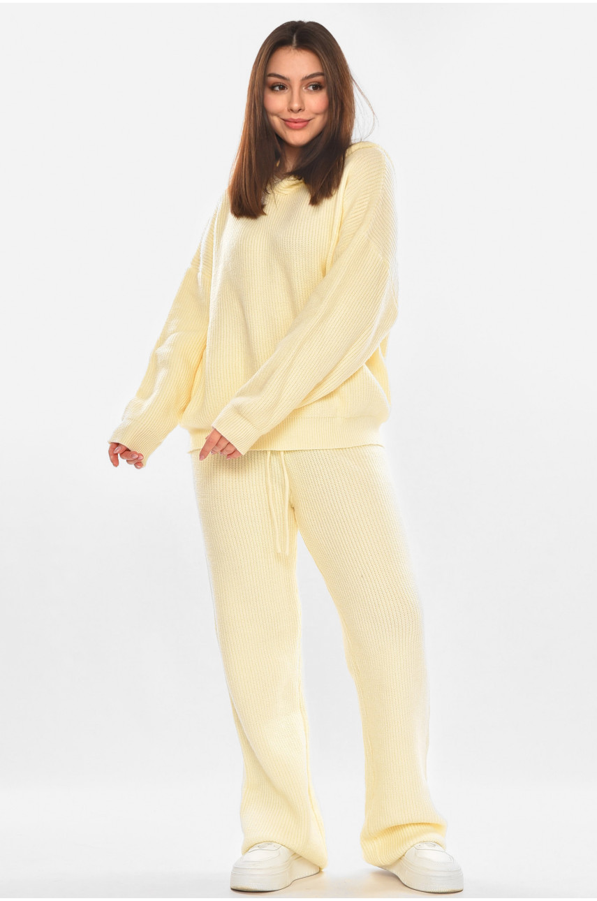 Костюм женский однотонный молочного цвета 858 210422