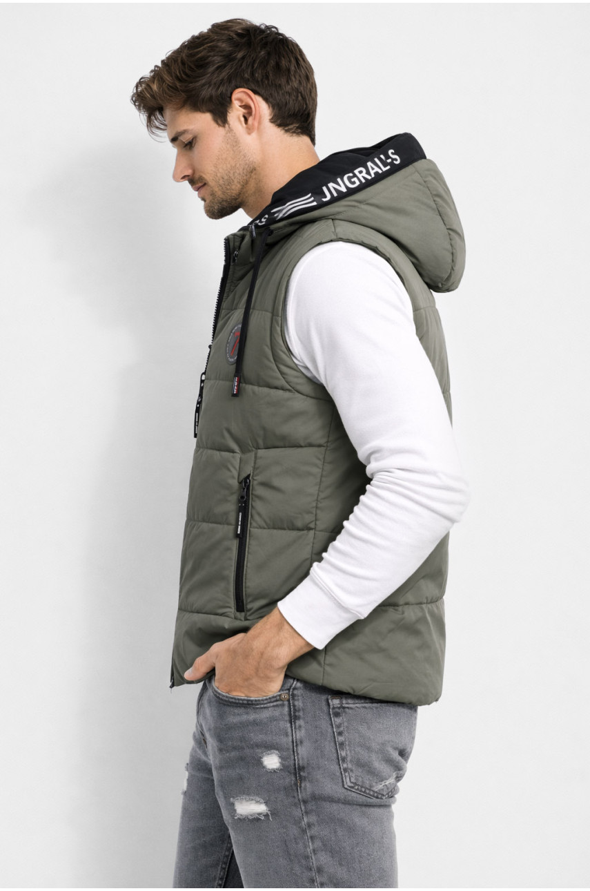 Жилетка мужская демисезонная тёмно-бежевого цвета 6009 210425