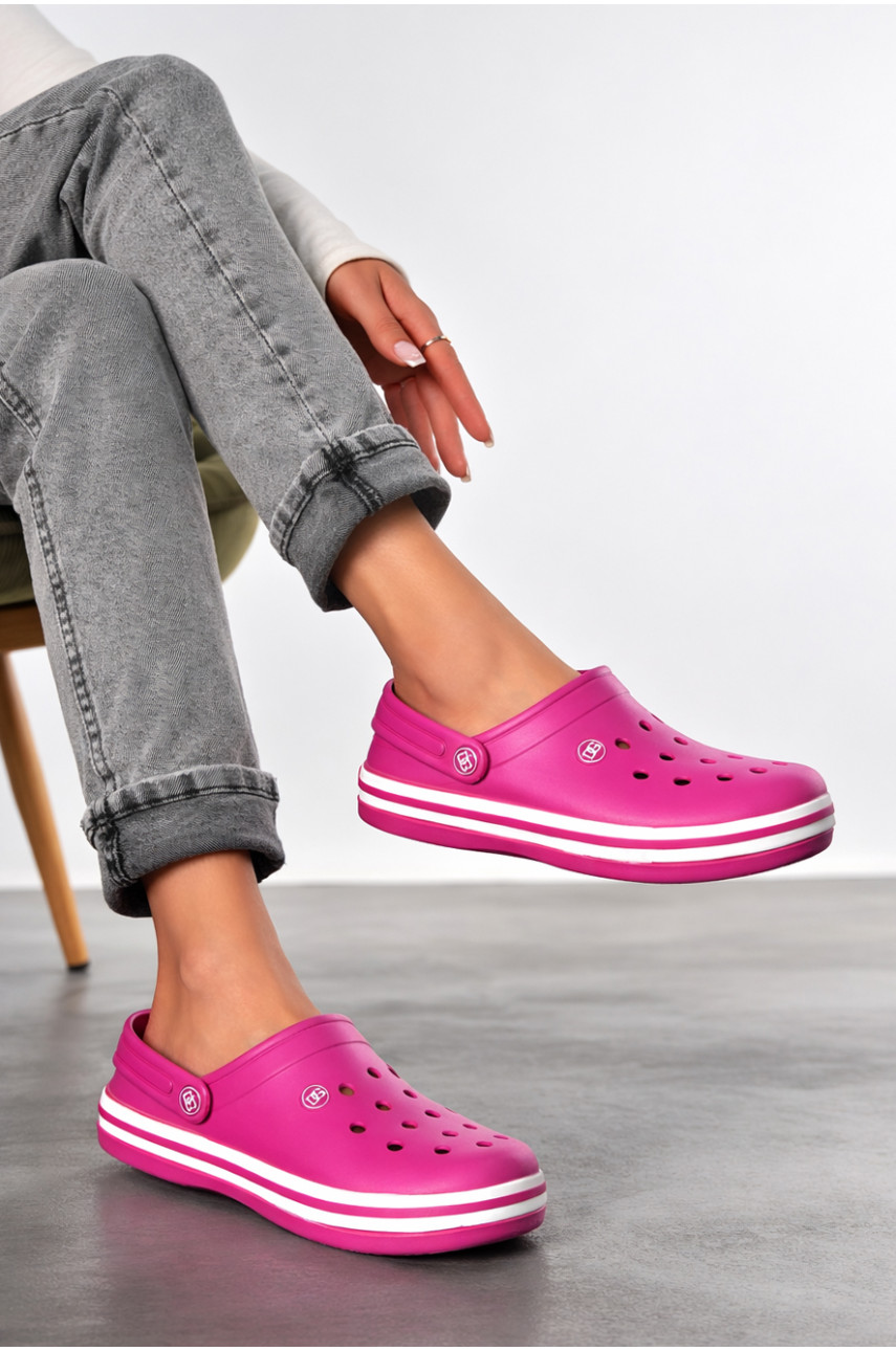 Кроксы женские малинового цвета 418 210455