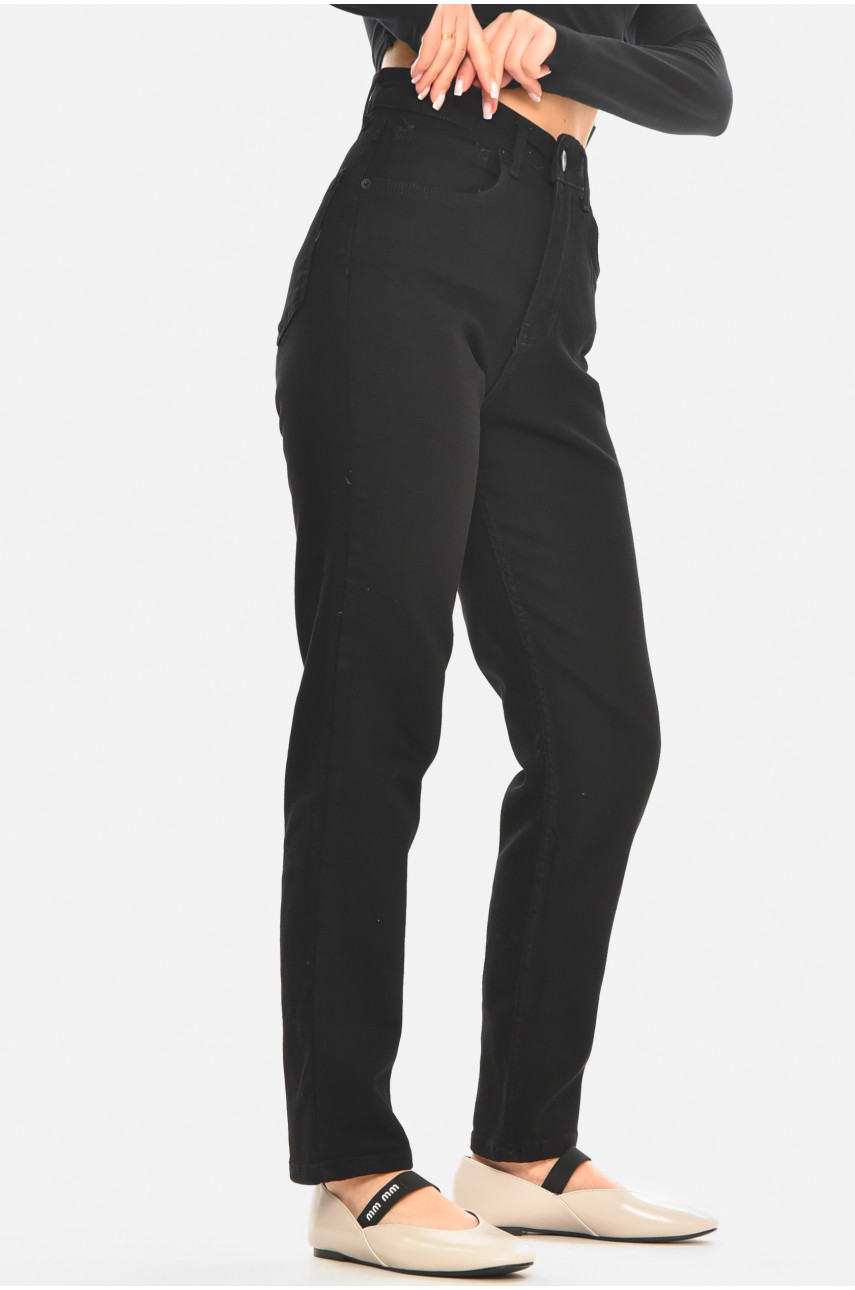 Джинсы женские однотонные черного цвета 0001110 210515