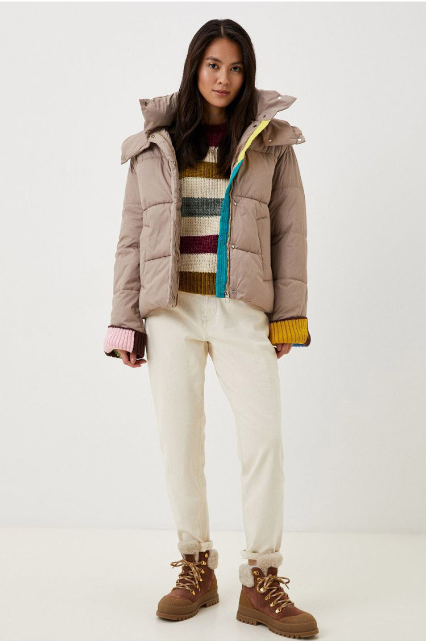 Куртка женская демисезонная бежевого  цвета 637 210527