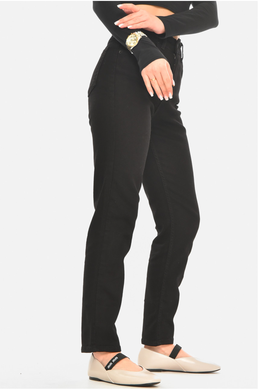 Джинсы женские однотонные черного цвета 00962 210533