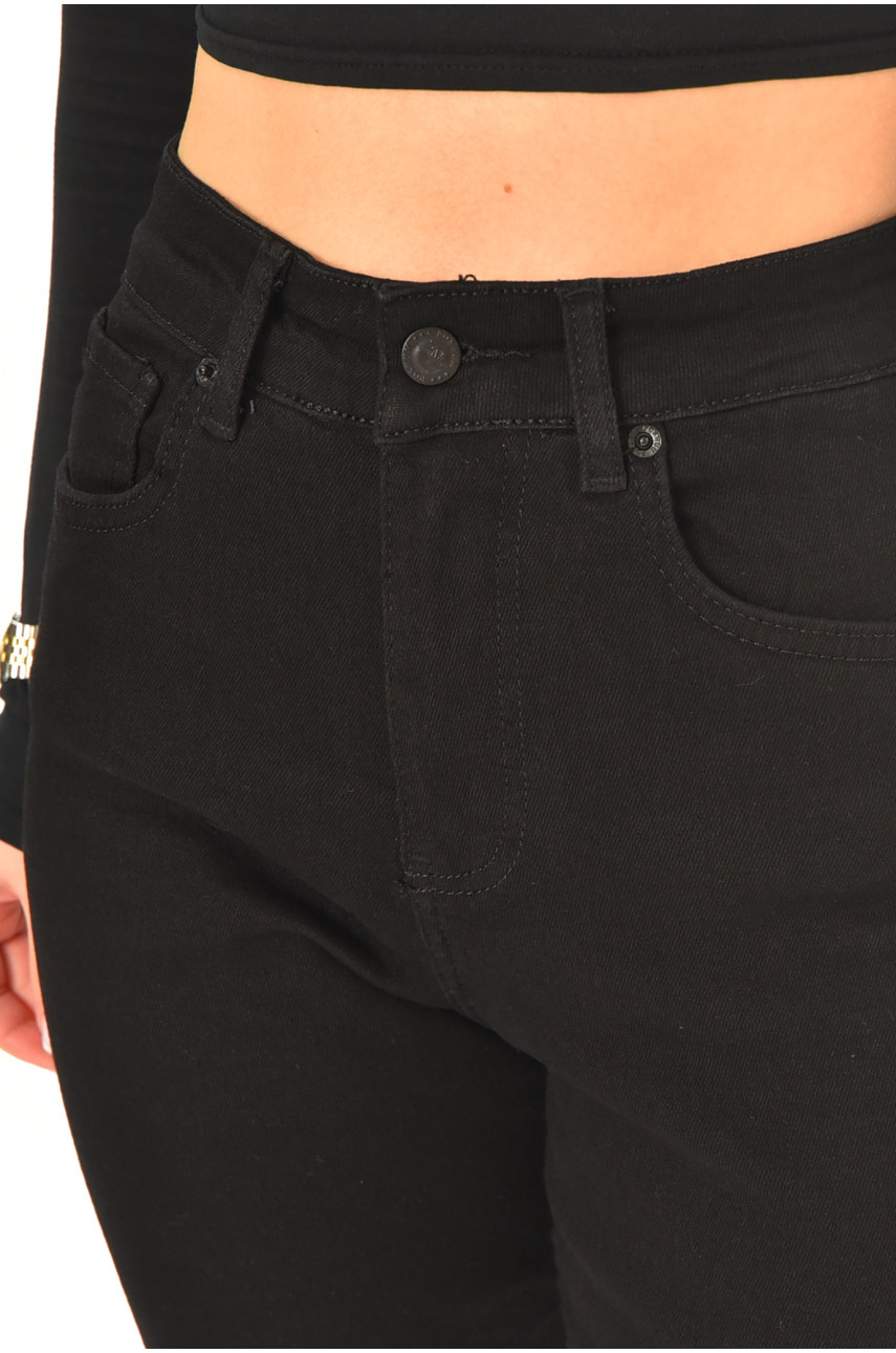 Джинсы женские однотонные черного цвета 00962 210533