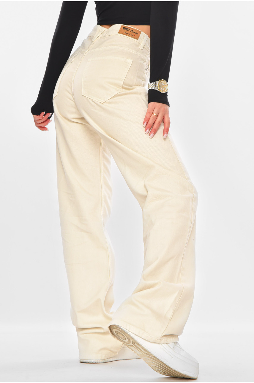Джинсы женские однотонные молочного цвета 0137 210721